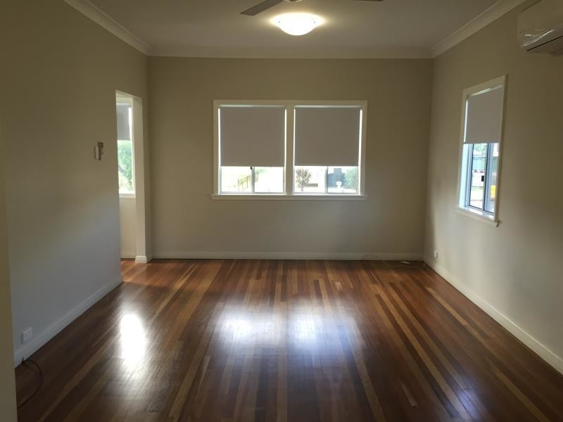 26 Card Street, Berserker QLD 4701